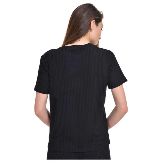 Target Γυναικεία κοντομάνικη μπλούζα Target Γυναικεία κοντομάνικη μπλούζα